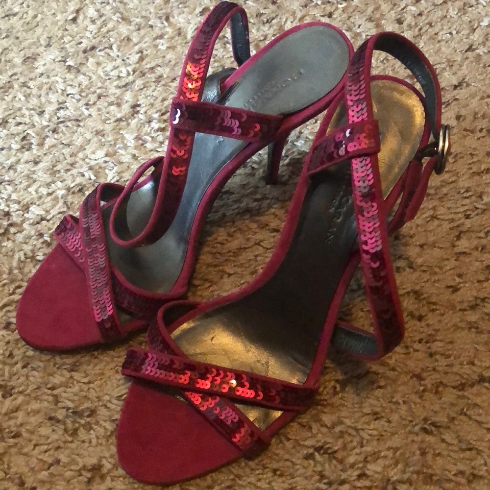 NWT Donna Karan Heels